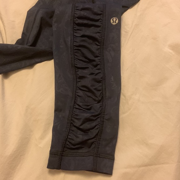 Lululemon Leggings - Picture 4 of 7
